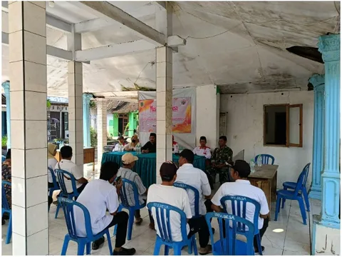 Kegiatan Bersama Di Balai Desa